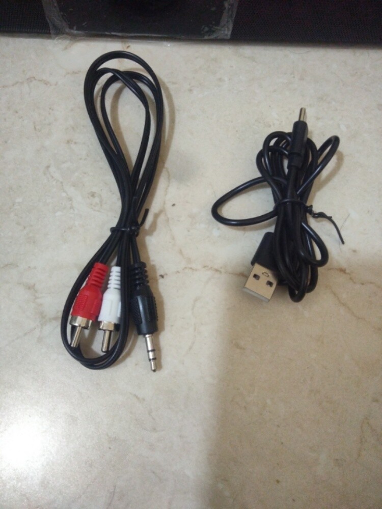 B 52 Sound Bar speaker - 3