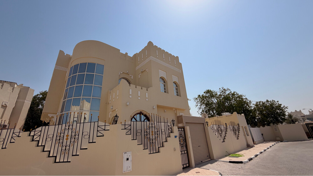 villa for rent in lagoon - 1