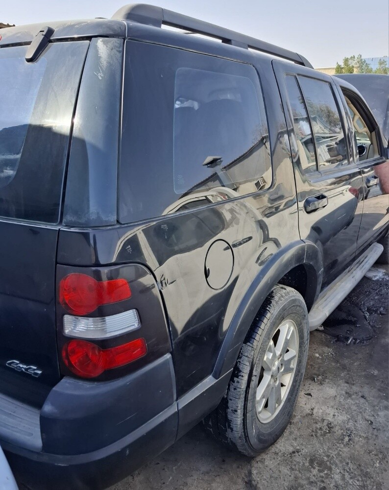 Ford Explorer 2008 - 4