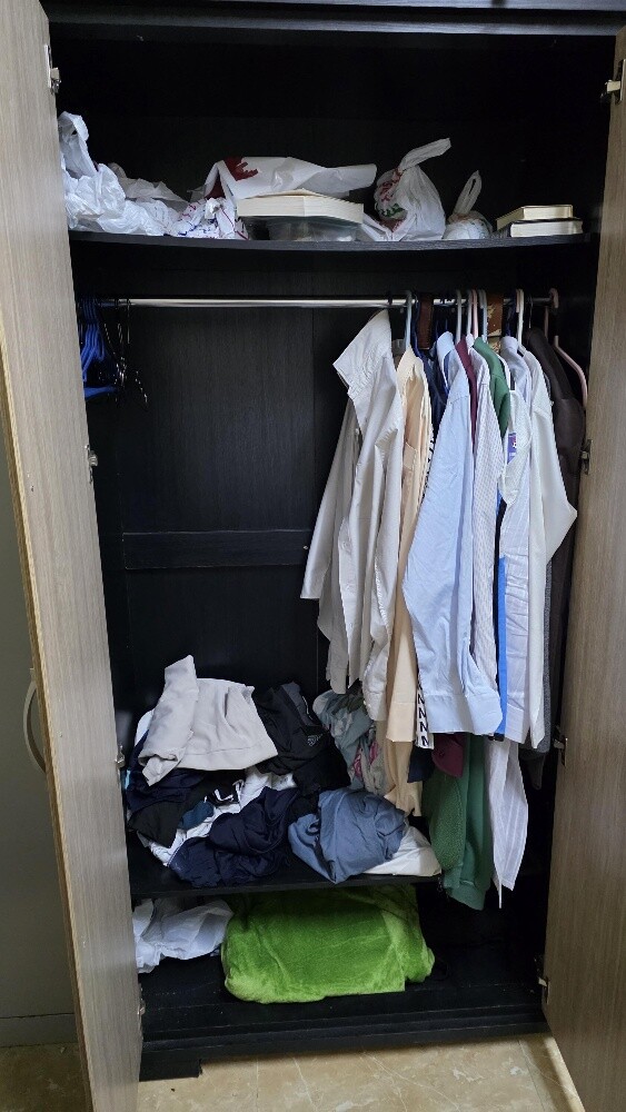 cupboard 3 doors - 2