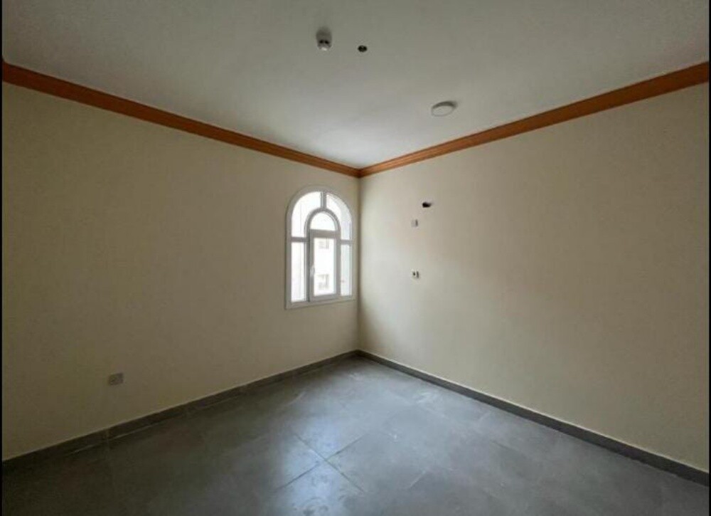 عماره مدينه خليفة للبيع - 4