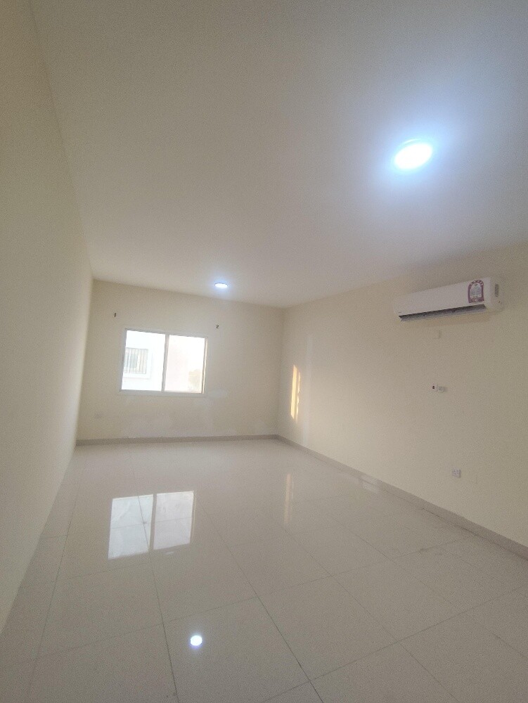 Villas for rent in Umm Salal Ali - 20