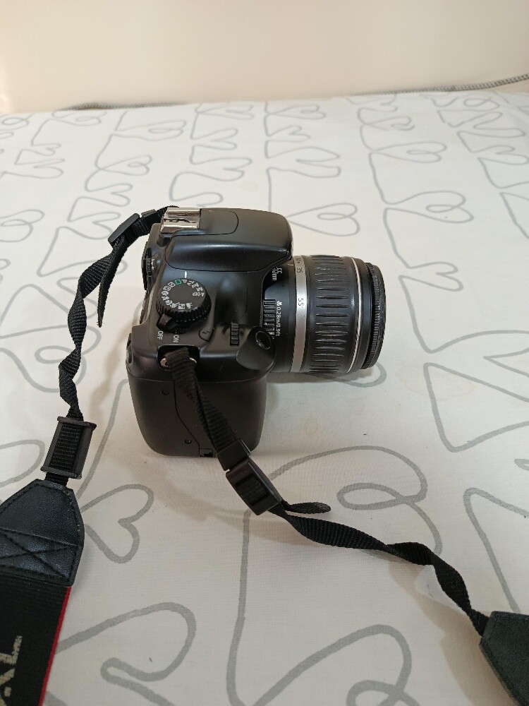 Canon EOS 1100D - 4