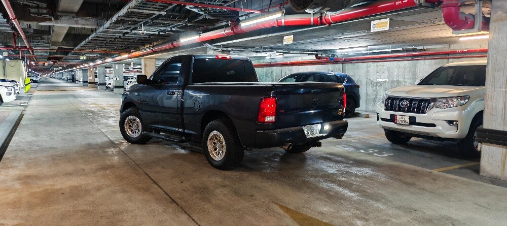 Dodge Ram 1500 4x4 - 2