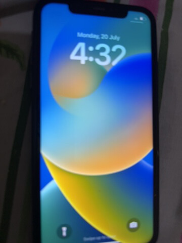 iPhone 11 128 gb  - 3