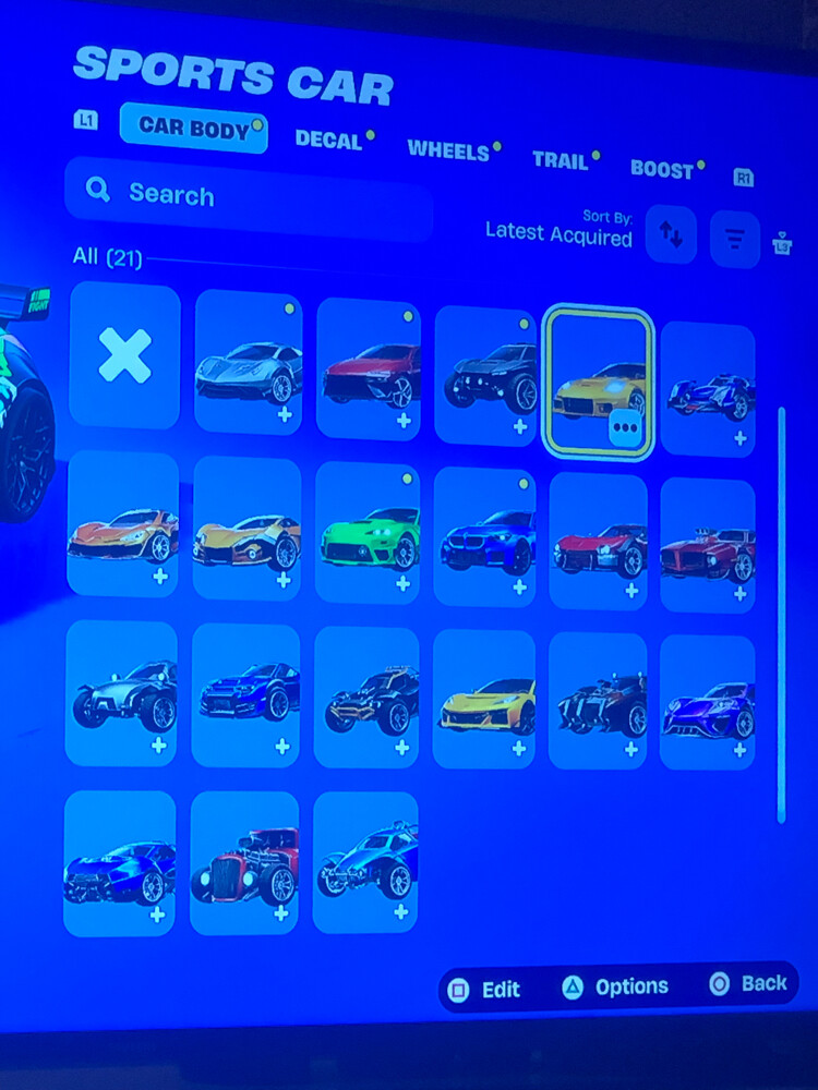 سوني و حساب فيه اشياء فورت و روكت - 28