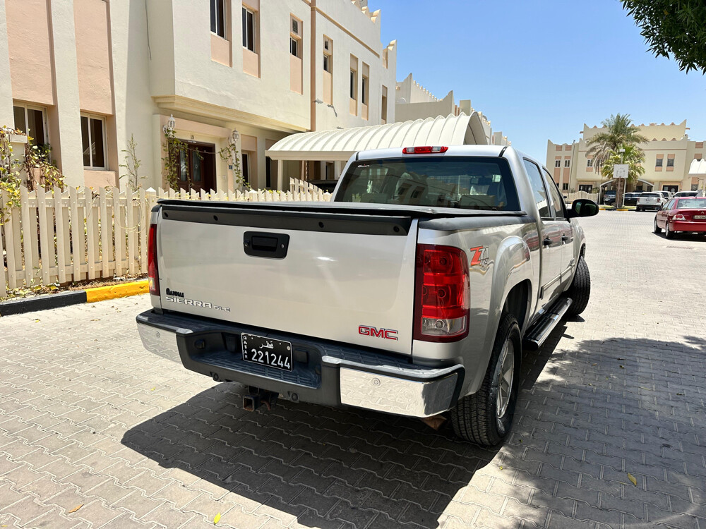 جيمس مالك اول - 6