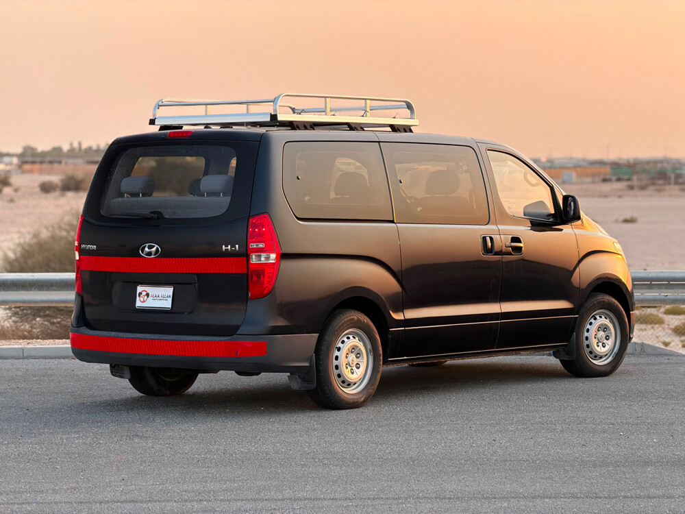 Hyundai H-1 - 3