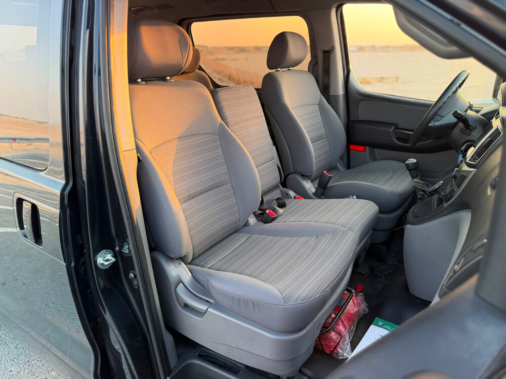 Hyundai H-1 - 16