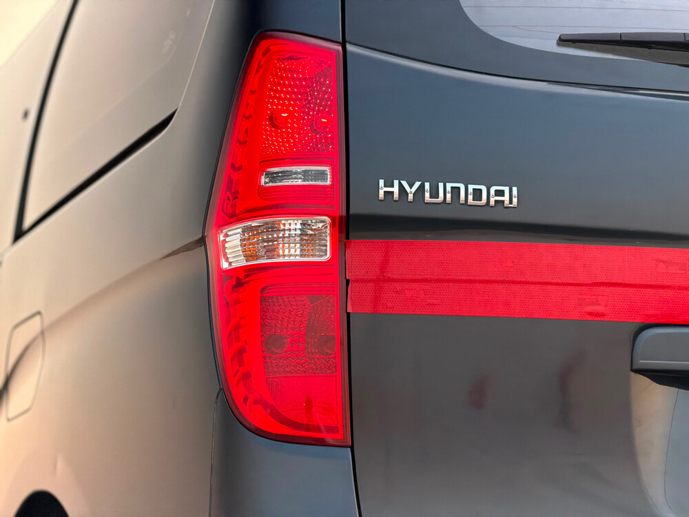 Hyundai H-1 - 10
