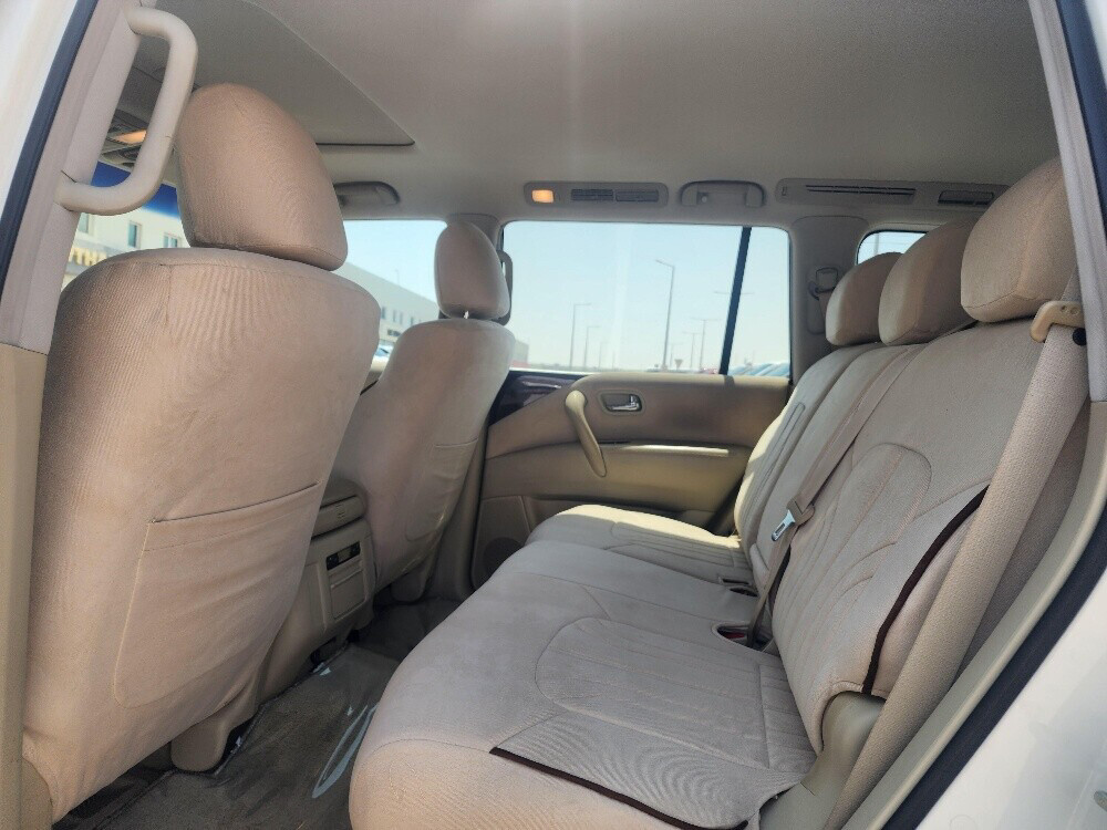 Nissan SE 2015 White  - 9