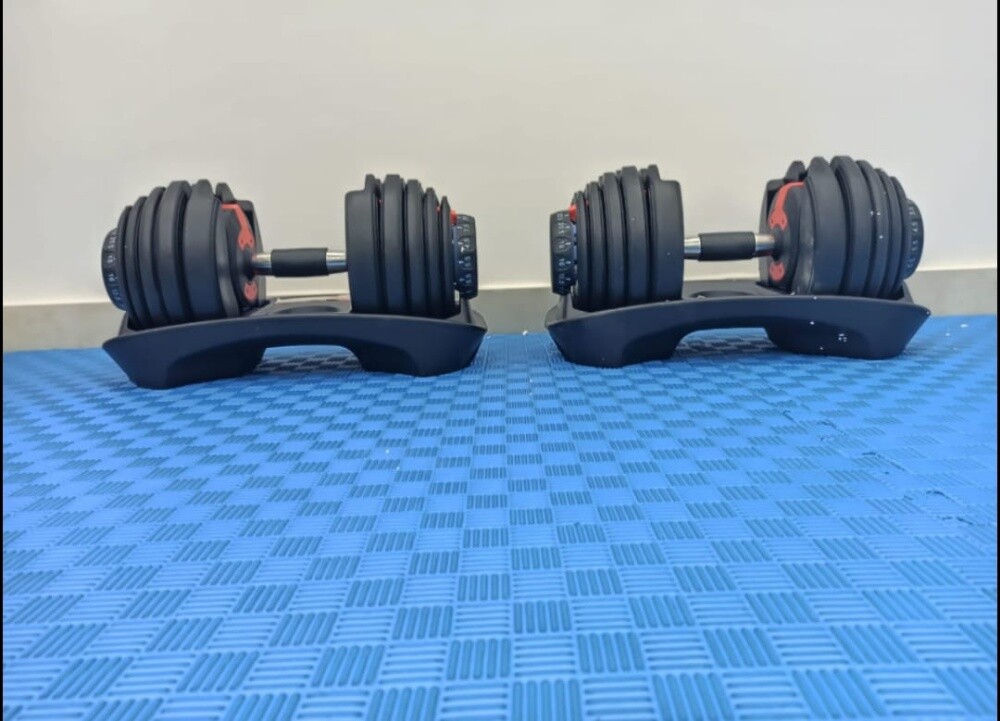 adjustable dumbbell pair - 3