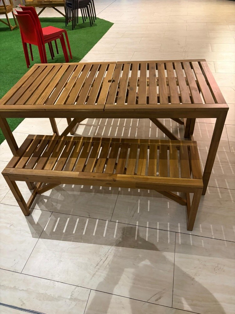 طاولات وكراسي - 1