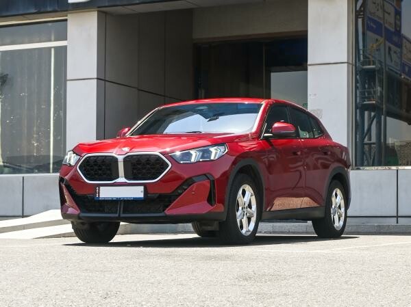 BMW X2 18i 2025 - 1