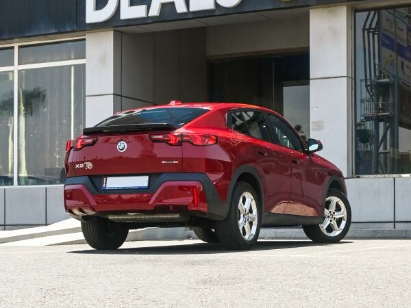 BMW X2 18i 2025 - 2