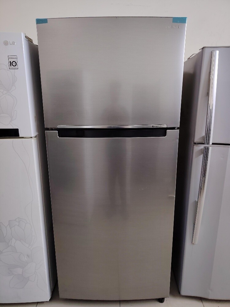Samsung refrigerator - 1