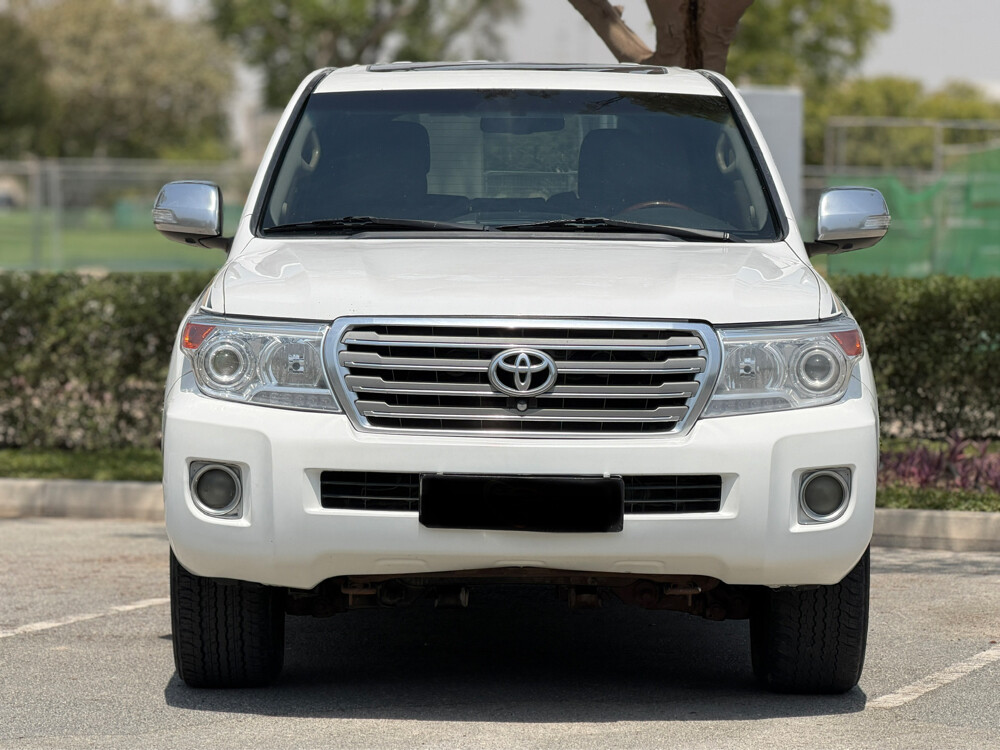 Toyota Land Cruiser VXR - 2