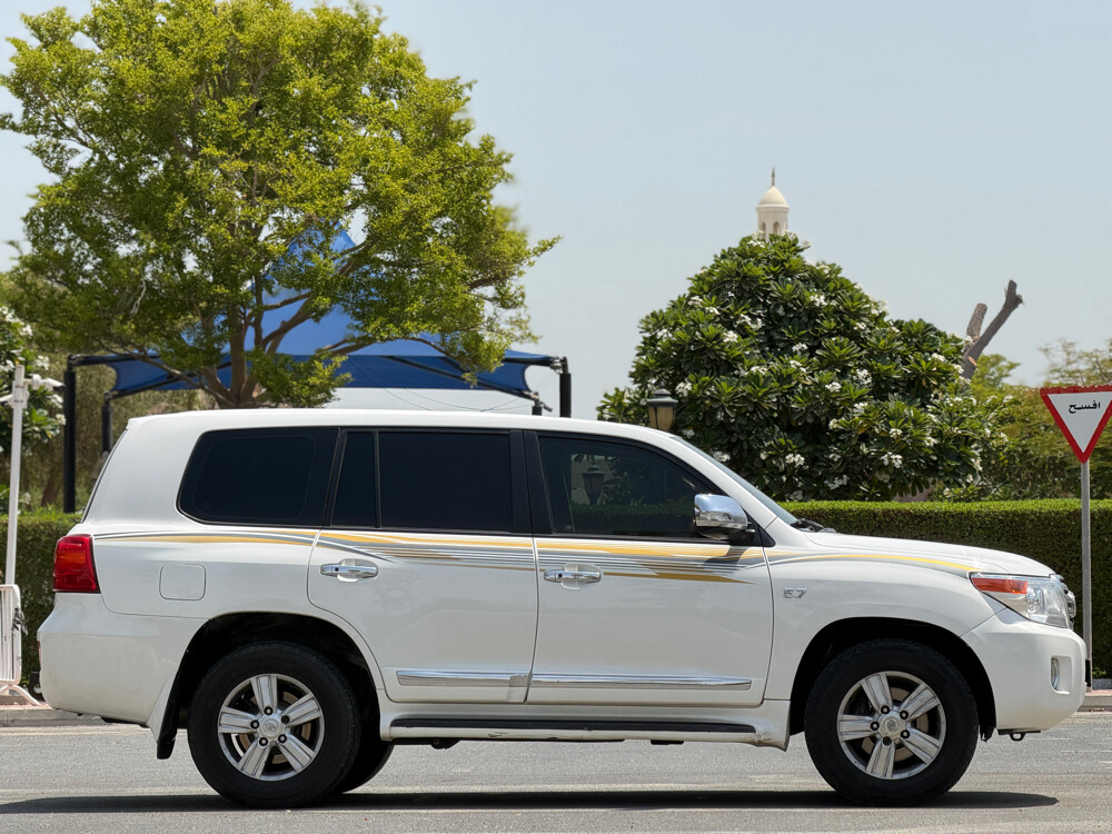 Toyota Land Cruiser VXR - 8