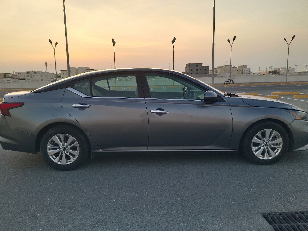 Nissan Altima 2022 - 4