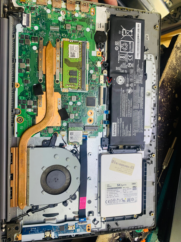 Sofitel complex Laptop Repair - 2