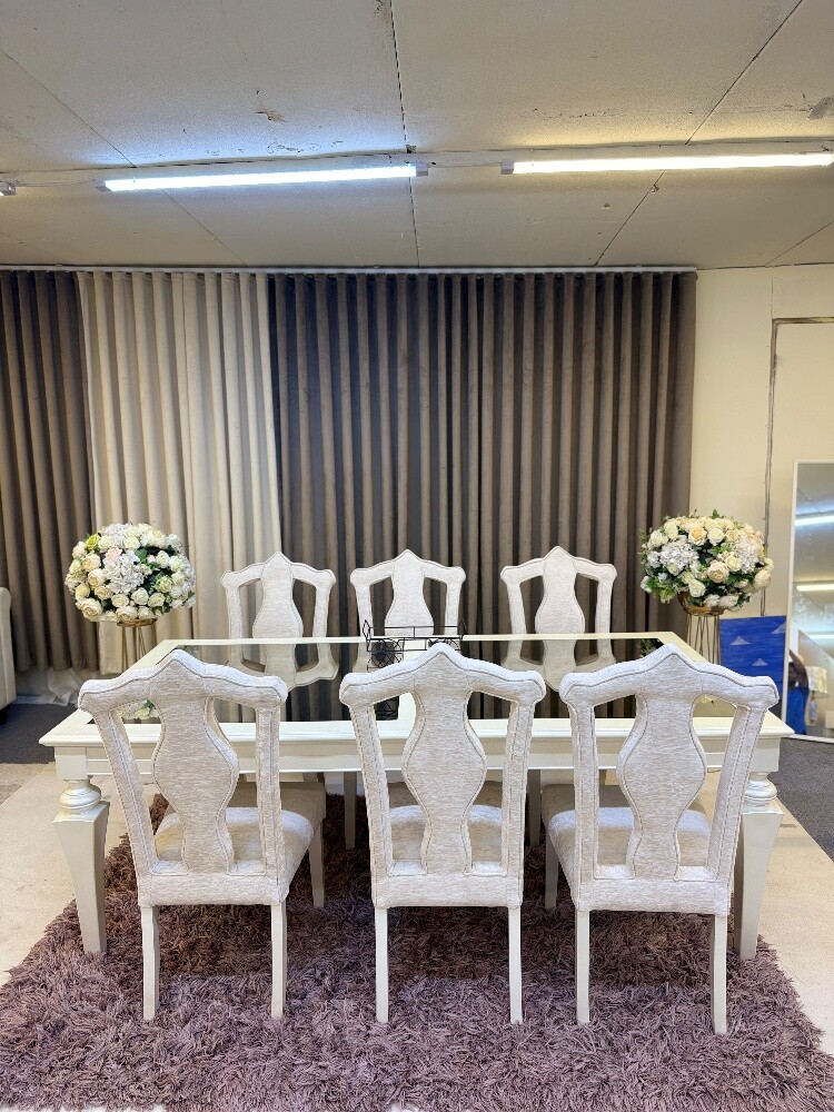 Luxurious 6 chair dining table sale - 6