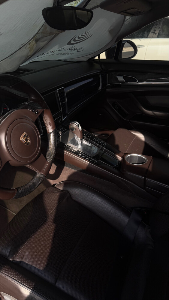 Porsche Panamera  S 2012.V8 - 8