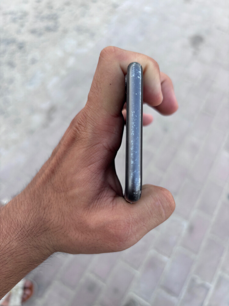 iPhone 8 - 8