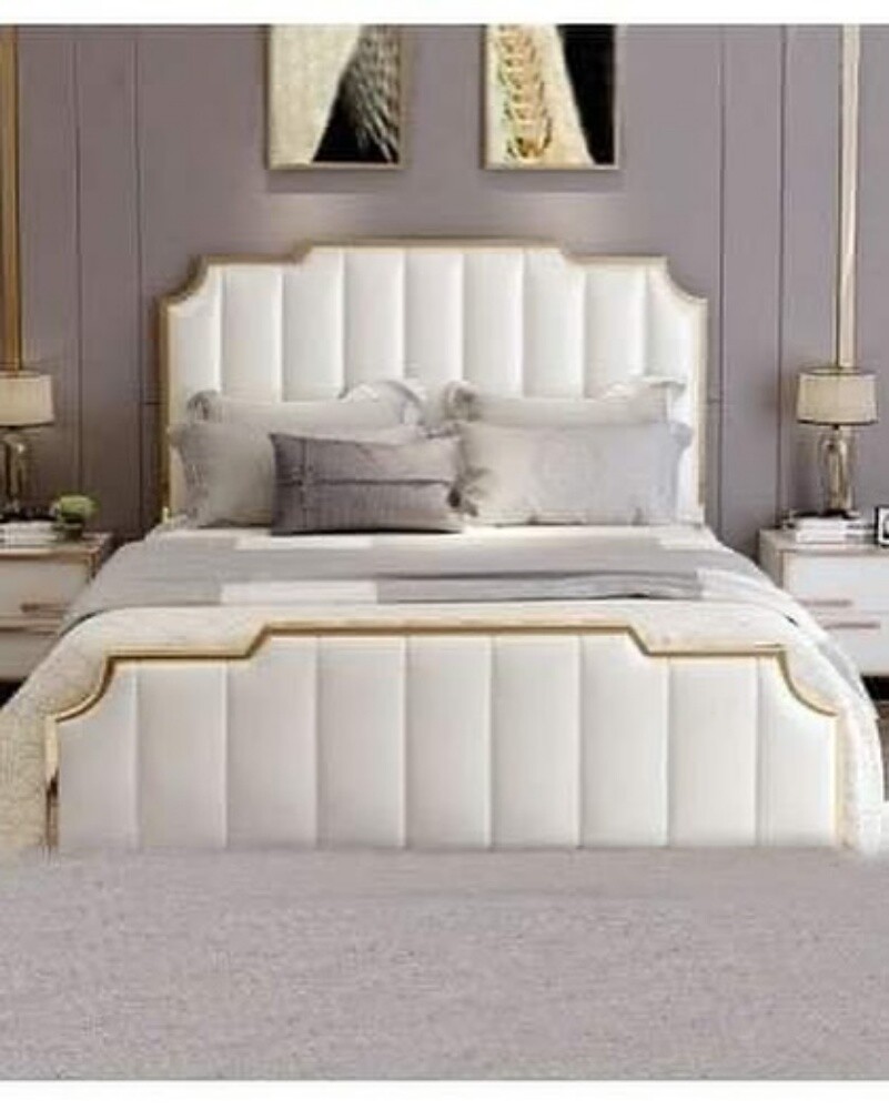 Bed or matrass available - 3