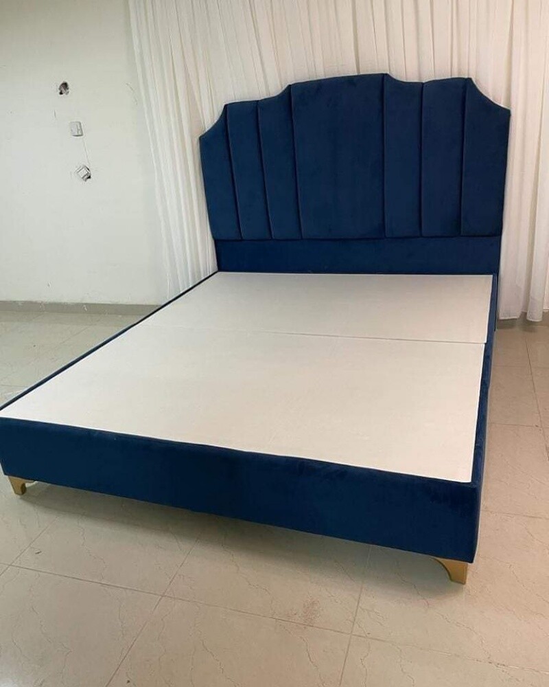 Bed or matrass available - 6