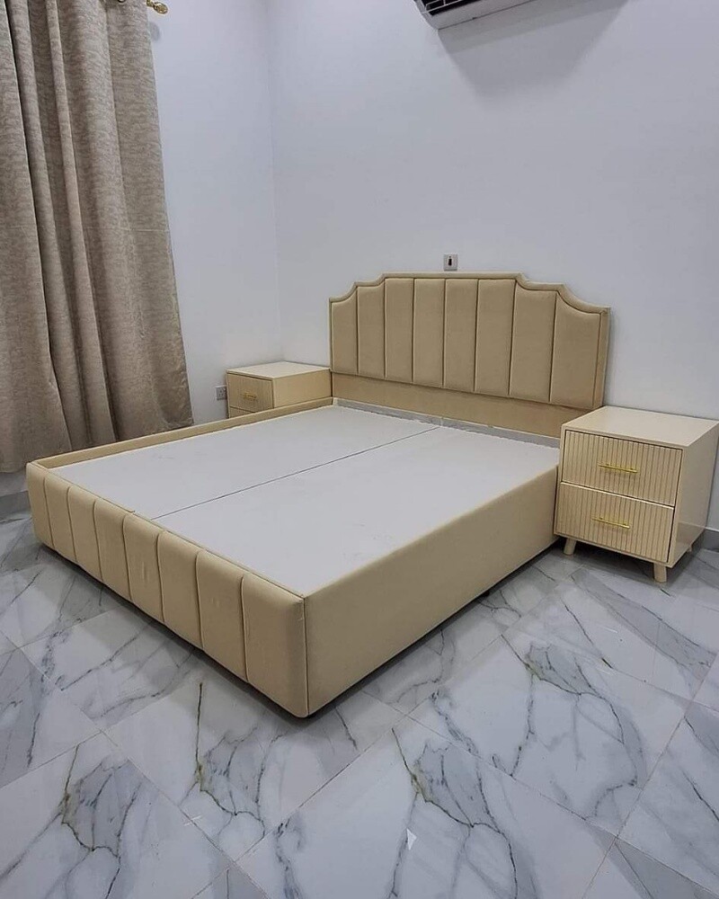 Bed or matrass available - 12