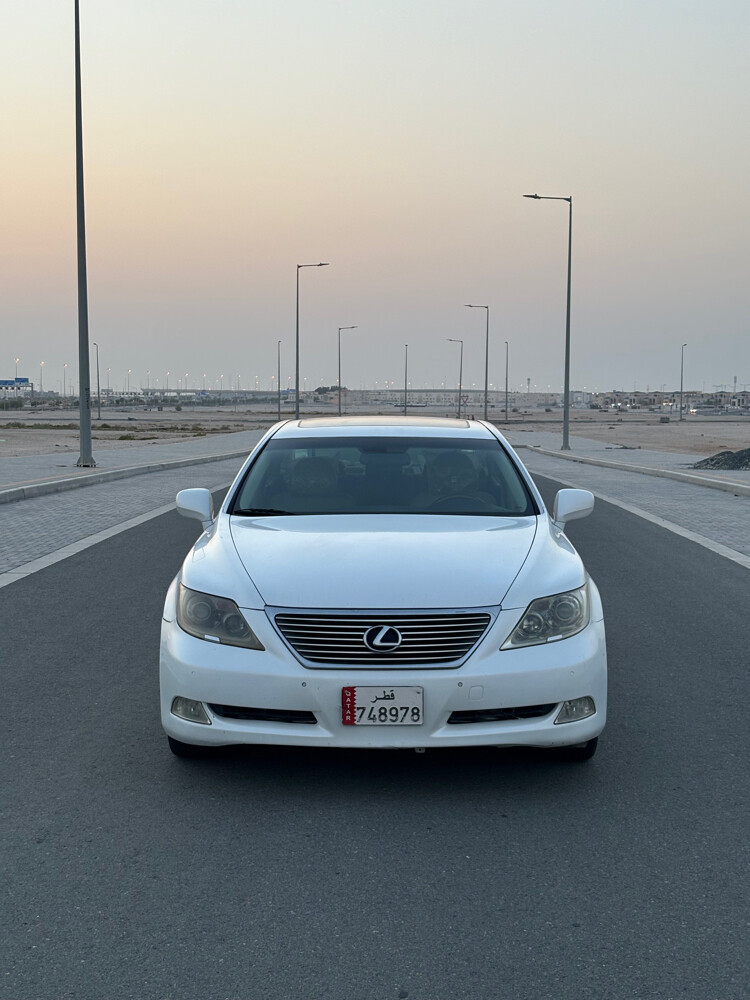 lexus ls 460 L - 2