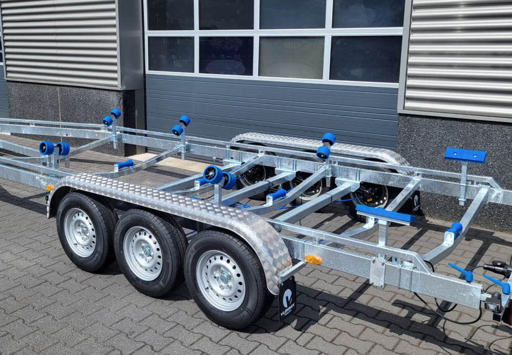 boat trailer new making - 1