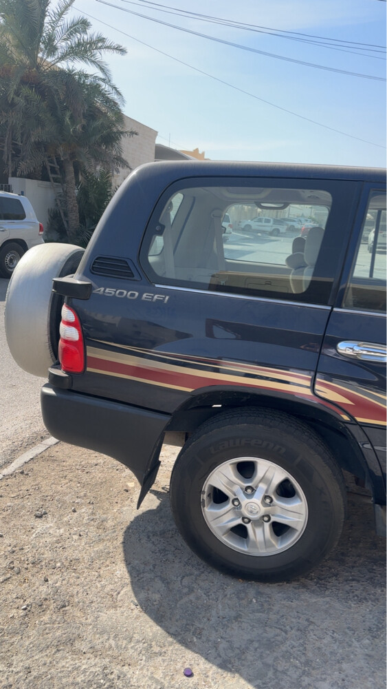 للبيع كروزر 2004 - 7