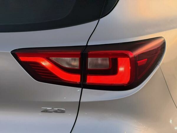 MG ZS 2020 - 10
