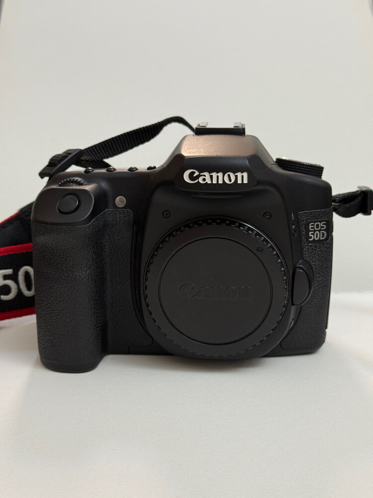 CANON EOS 50D Camera + accessories - 10
