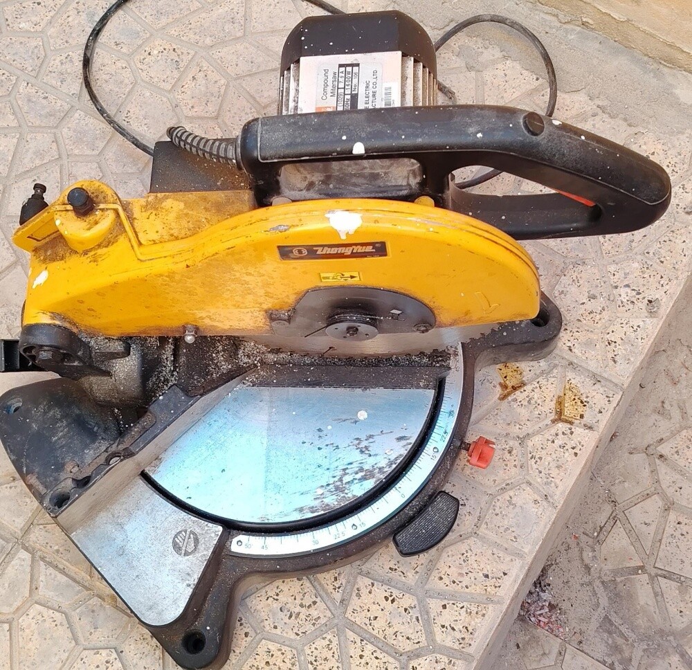 Blacksmith workshop equipment - 8
