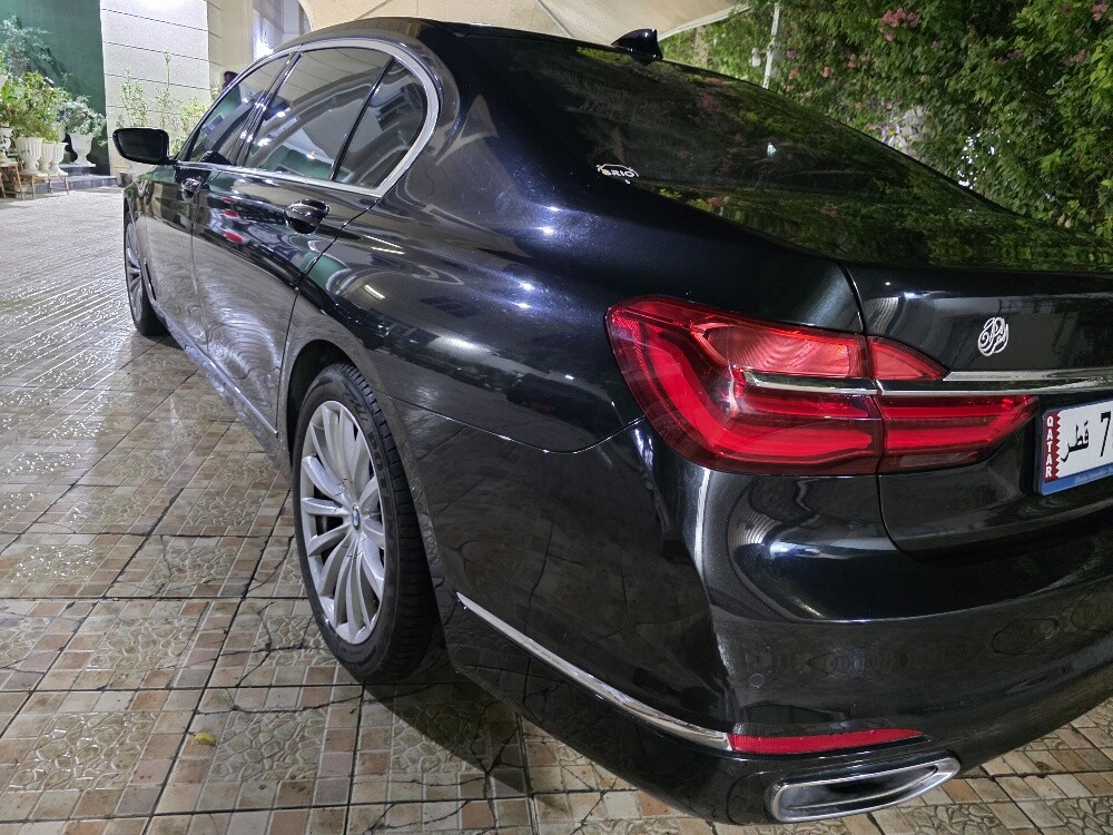 730 , بي ام ، 2019 - 3