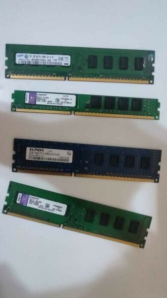 4x Sticks of 2GB DDR3 RAM - 2