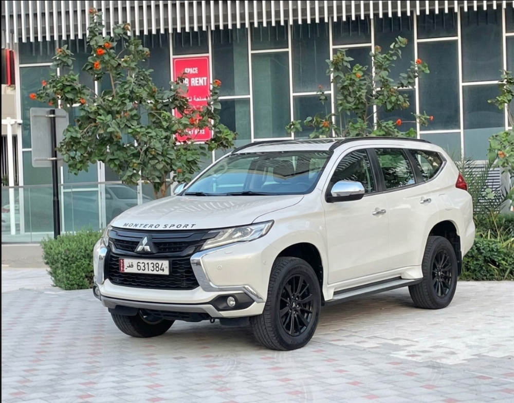 Mitsubishi Montero Sport 2019 - 1