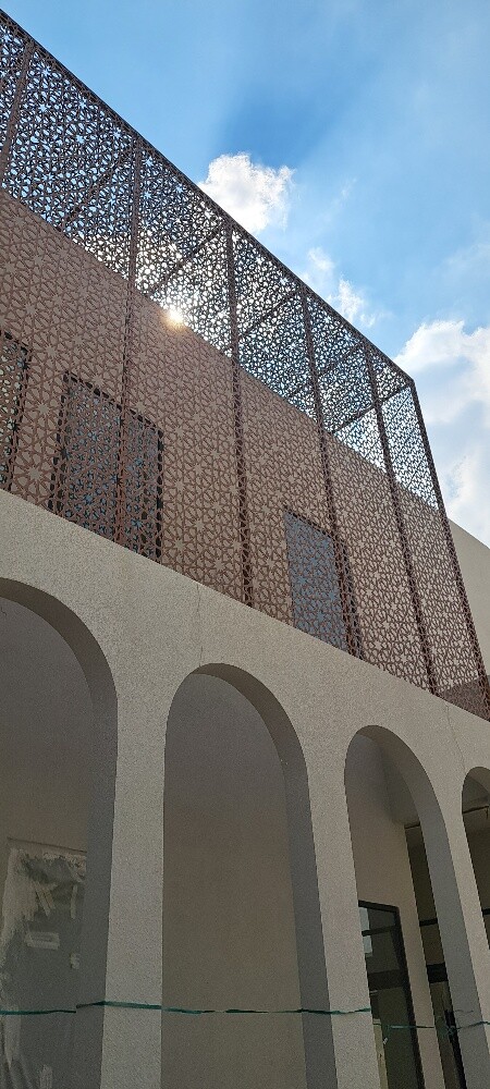 حدادومقاول عام - 18