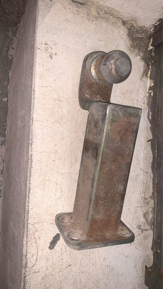 land cruiser parts - 2