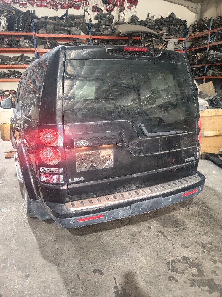 Land Rover LR 2&4Items Only - 4