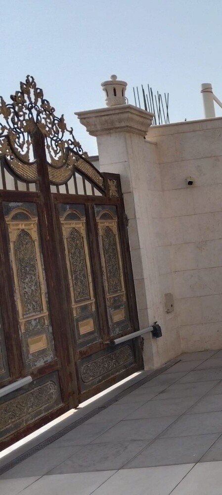 Automatic Roll-up Shutter and Gate - 6