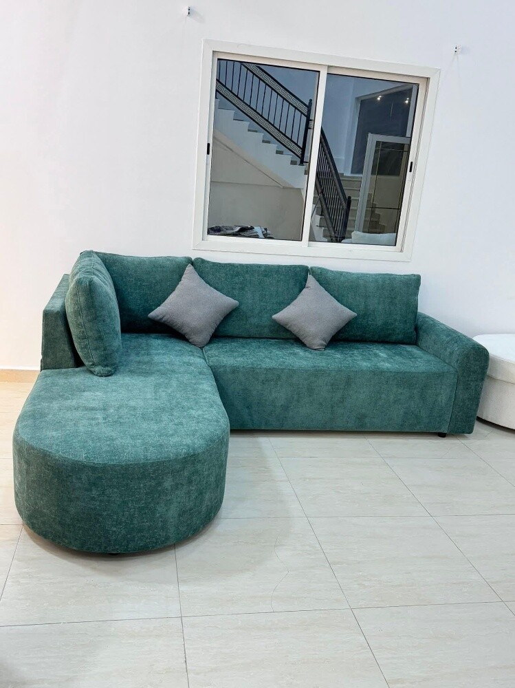 English model Sofa for home - 6