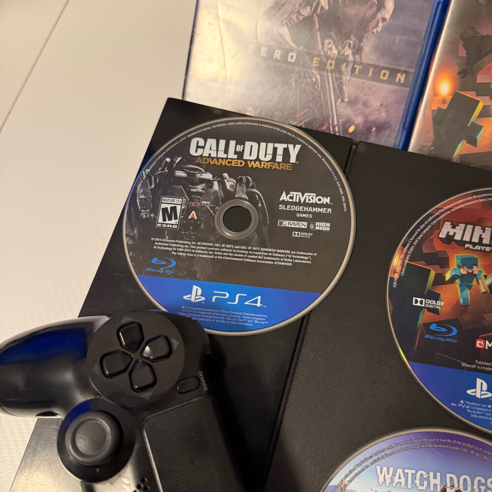 PlayStation 4 sony 4 ps4 - 5