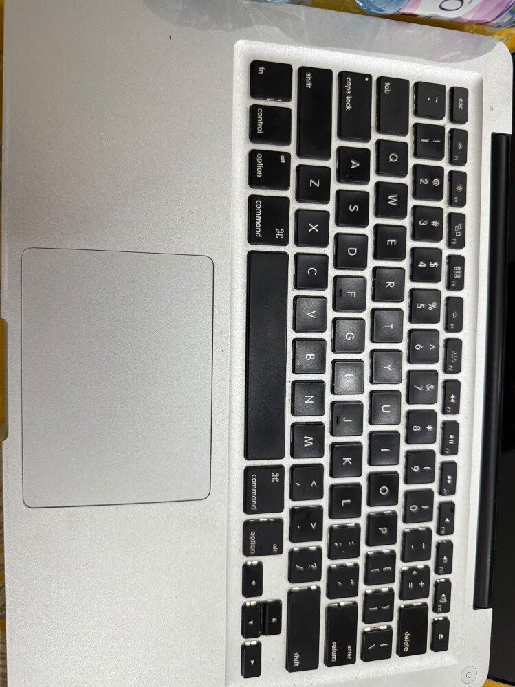Mac Book Pro- Price negotiable - 5