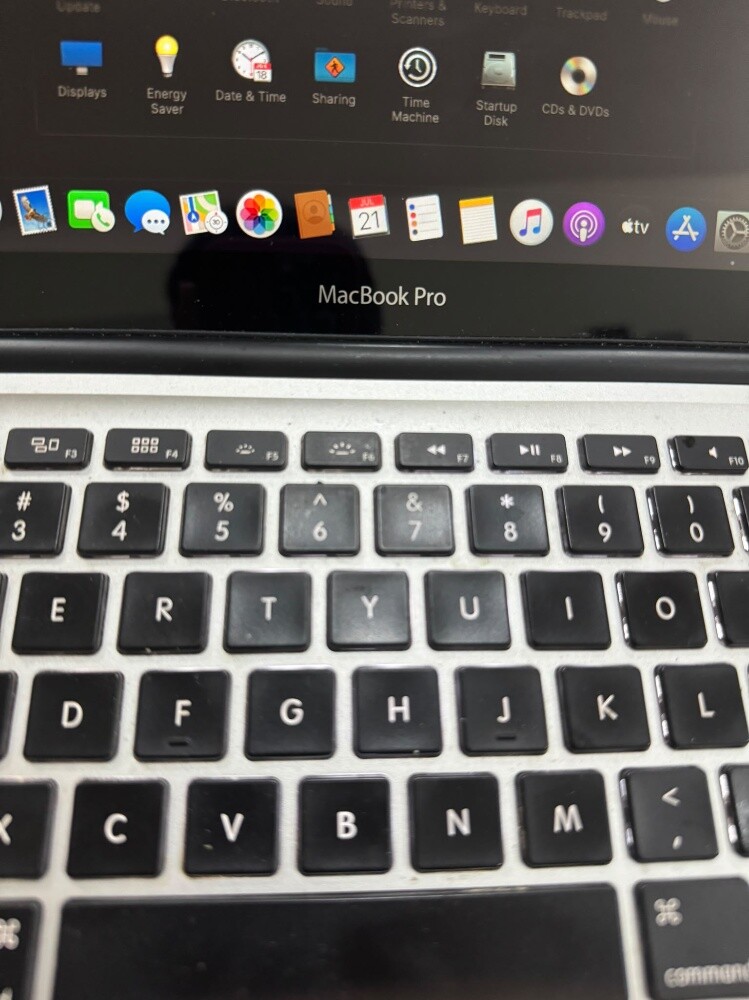 Mac Book Pro- Price negotiable - 4