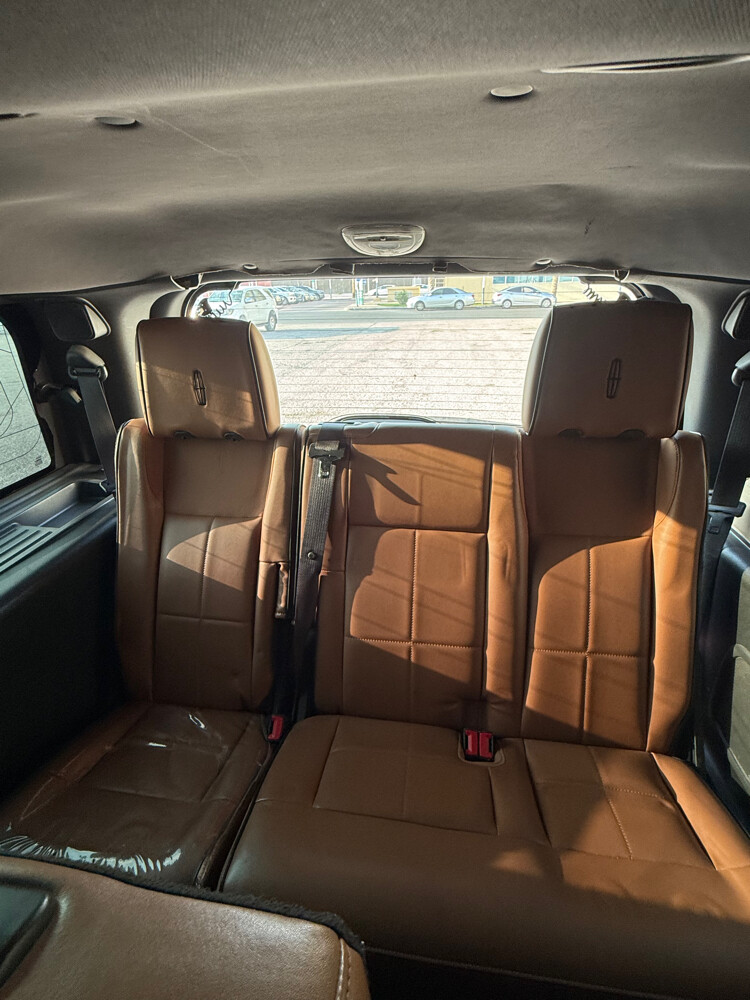 Lincoln Navigator 2012 Limited Ed. - 12