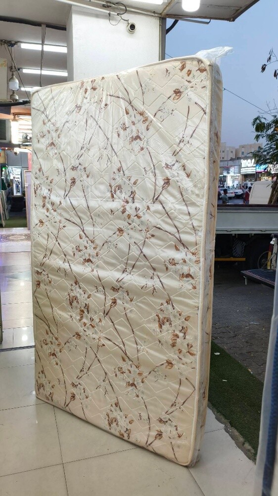 Matrass available - 8