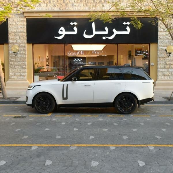 رنج روفر اتش اس اي 2023 - 10